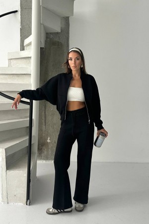 229203 BLACK "Tracksuit Team"