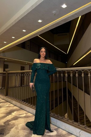 229996 "Emerald green" "Evening dress"