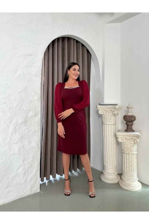 230212 Burgundy DRESS