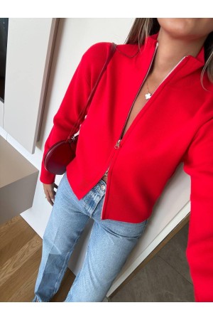 230630 KIRMIZI HIRKA