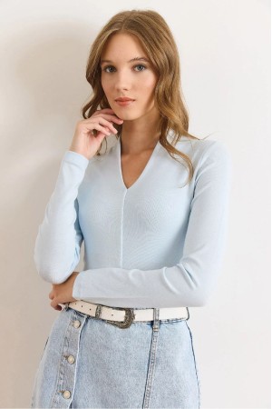 230764 BEBE MAVİ BLUZ