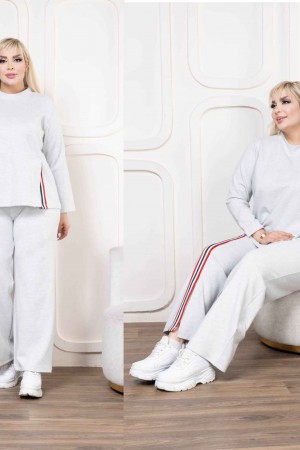 230912 Ecru "Tracksuit Team"