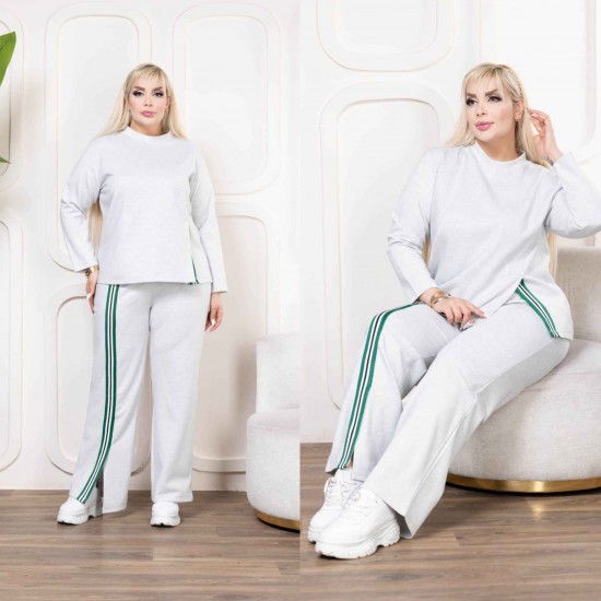 230913 Ecru "Tracksuit Team"