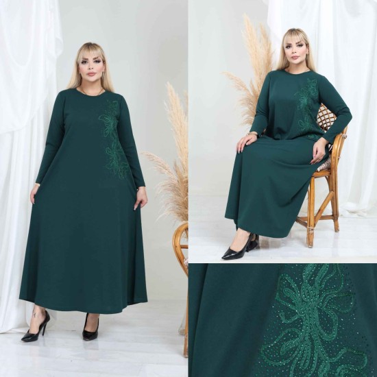 230926 "Emerald green" DRESS