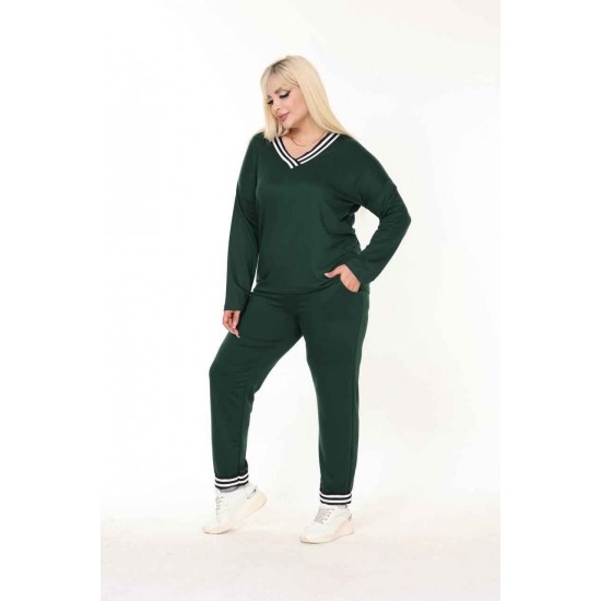 231010 "Emerald green" "Tracksuit Team"