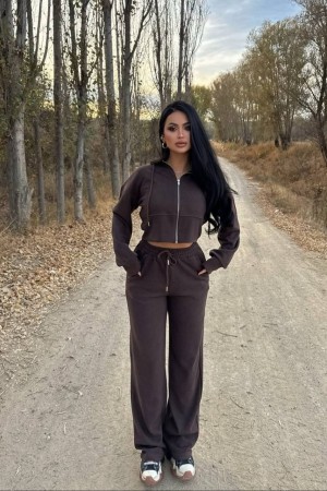 231250 KAHVE EŞOFMAN TAKIM