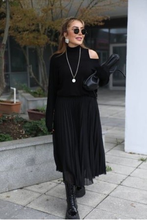 231466 SİYAH ELBİSE