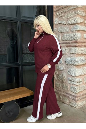 231800 Burgundy "Tracksuit Team"