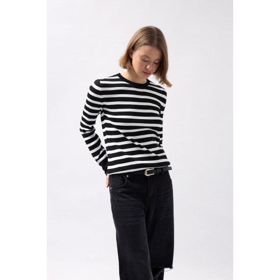 F44450434646199 SİYAH BLUZ