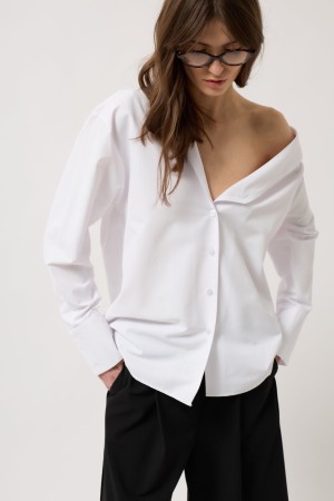 F44629922971831 WHITE SHIRT