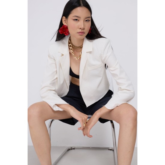 F44949617082551 WHITE JACKET