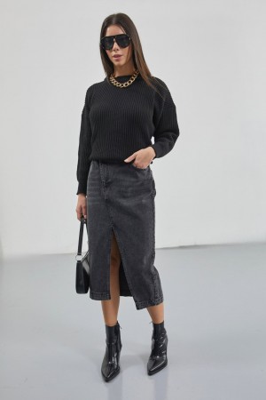 F45020209578167 BLACK SKIRT
