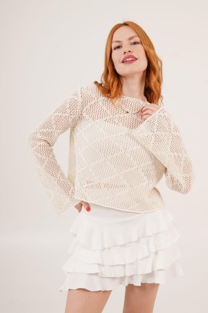 H6614-EKRU-STD Ecru BLOUSE