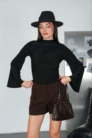 BUZZY STRETCH FABRIC TOP 192298