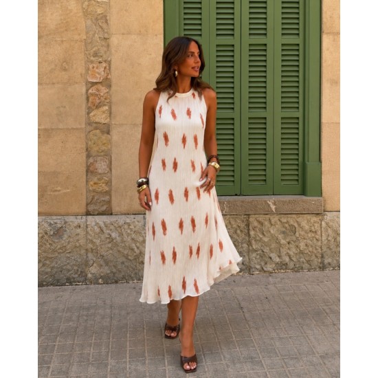 PLEATED TEXTURED MAXI DRESS 190422