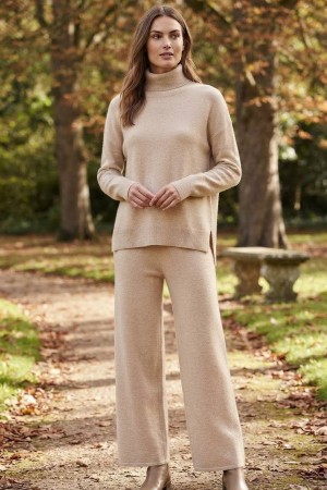 KNITTED SET 192254