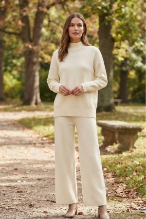 KNITTED SET 192259