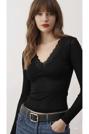 SİYAH BLUZ DANTEL YAKA 185743