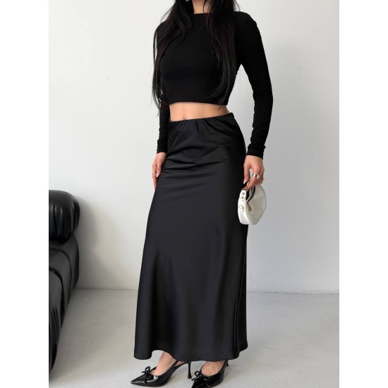 185253 BLACK SKIRT