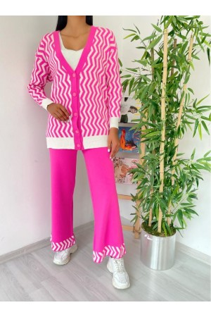 105500 pink Pants suit