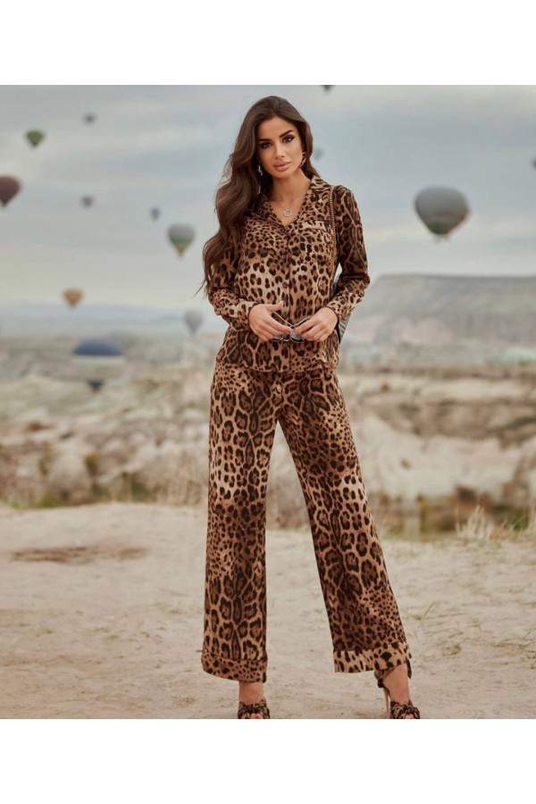 114081 leopard Pants suit