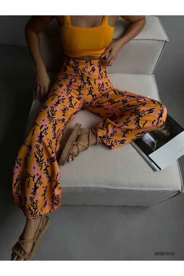 152769 patterned TROUSERS