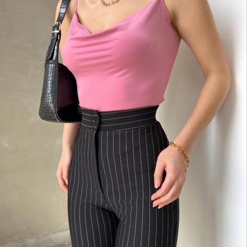 156825 TOPTAN PUDRA BLUZ 156825 TOPTAN PUDRA BLUZ toptan bayan giyim