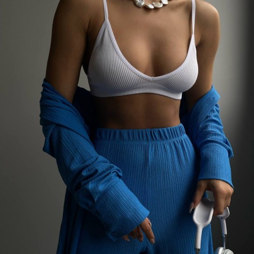 156831 TOPTAN BEYAZ CROP toptan bayan giyim