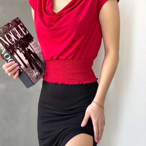 157563 TOPTAN KIRMIZI BLUZ 157563 TOPTAN KIRMIZI BLUZ toptan bayan giyim