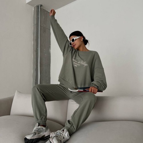 175484 TOPTAN BASKILI EŞOFMAN TAKIM toptan bayan giyim