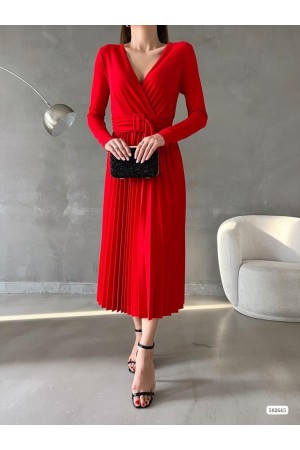 181058 أحمر فستان المساء