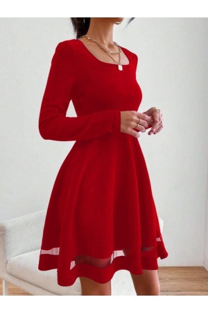 181972 أحمر فستان