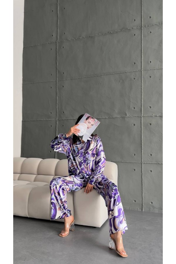 204800 patterned Pants suit