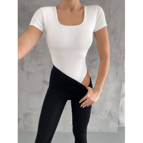 206862 white BODYSUIT