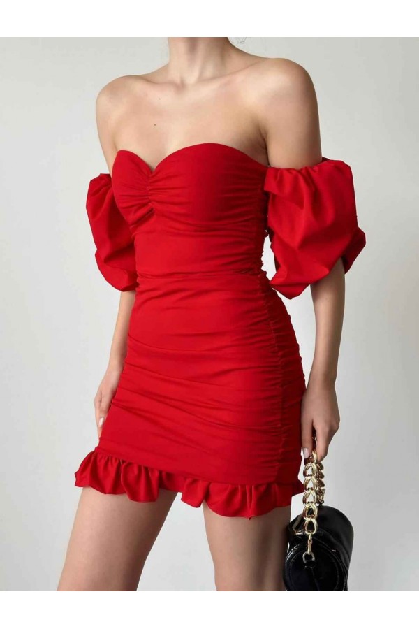 207650 أحمر فستان