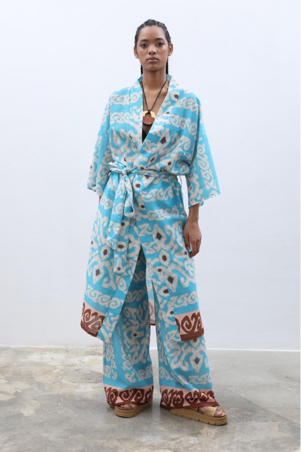 209546 patterned Kimono team