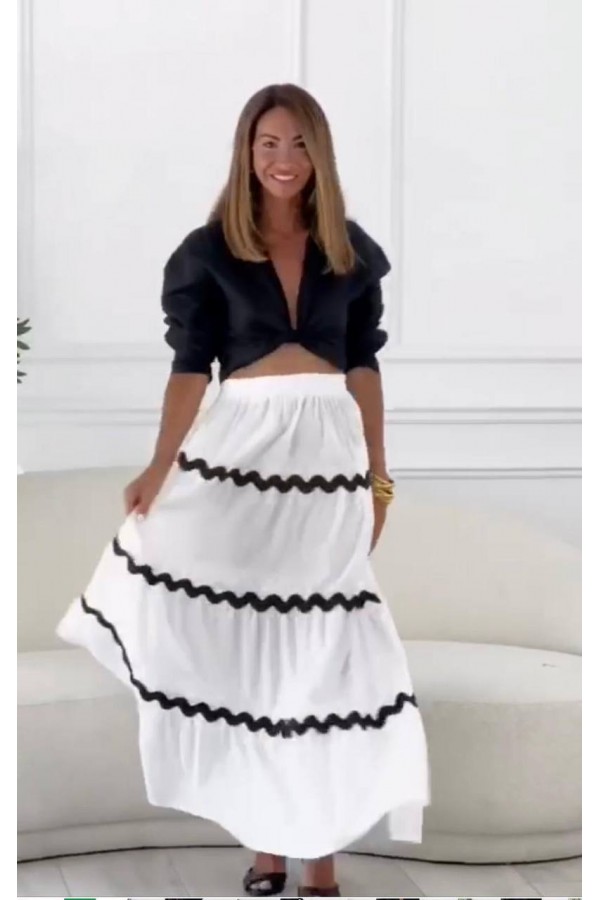 211104 white Skirt