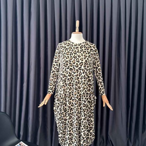 214399 TOPTAN DESENLİ ELBİSE 214399 TOPTAN DESENLİ ELBİSE toptan bayan giyim