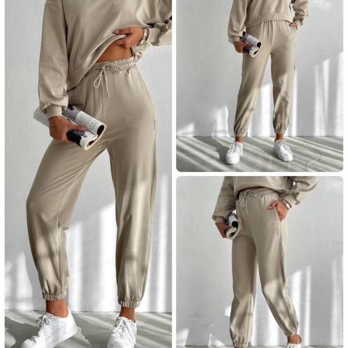 218328 TOPTAN BEJ EŞOFMAN TAKIM 218328 TOPTAN BEJ EŞOFMAN TAKIM toptan bayan giyim