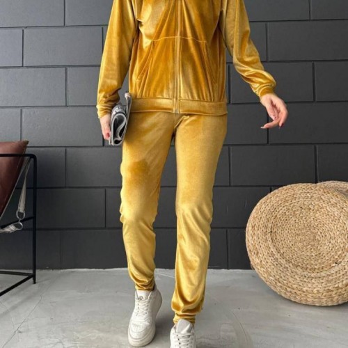 218626 TOPTAN HARDAL EŞOFMAN TAKIM 218626 TOPTAN HARDAL EŞOFMAN TAKIM toptan bayan giyim