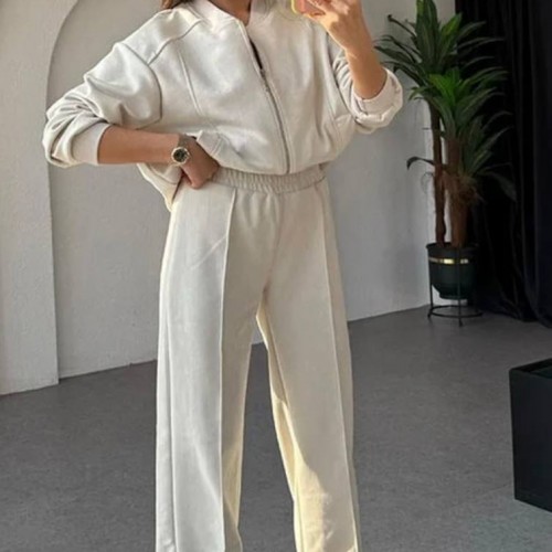 220179 TOPTAN BEYAZ EŞOFMAN TAKIM 220179 TOPTAN BEYAZ EŞOFMAN TAKIM toptan bayan giyim