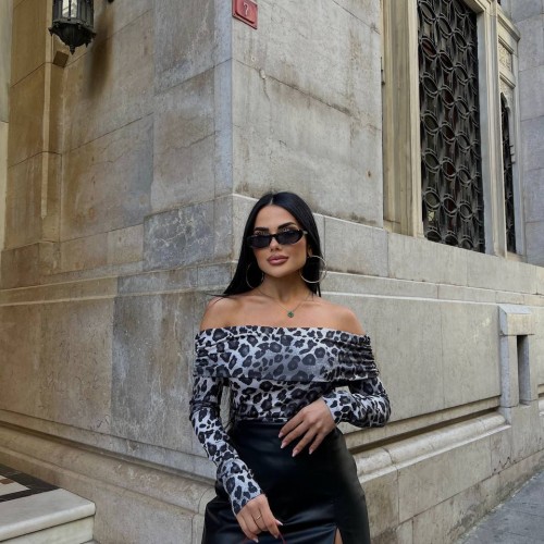 220352 TOPTAN LEOPAR BLUZ toptan bayan giyim
