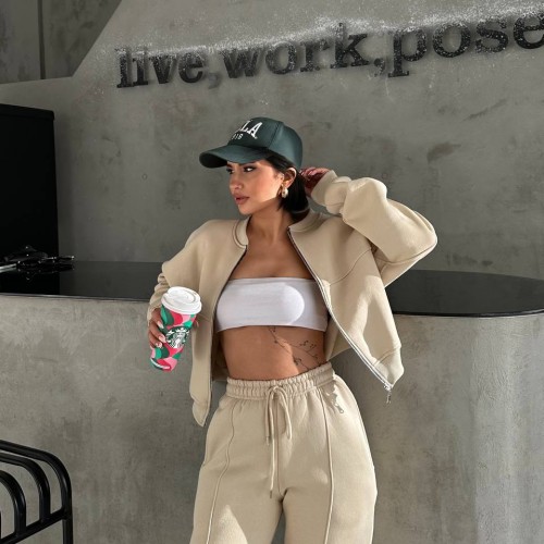 220735 TOPTAN BEJ EŞOFMAN TAKIM toptan bayan giyim