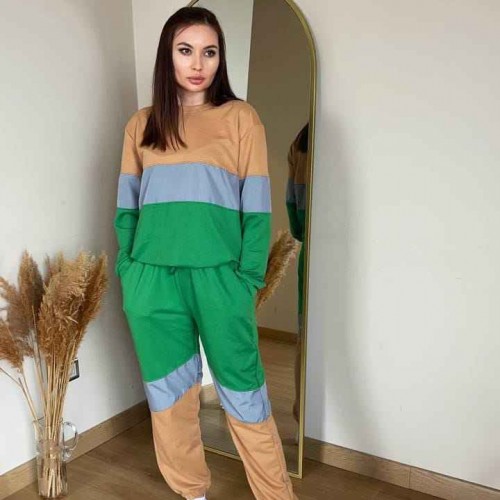 80462 TOPTAN ÇİZGİLİ EŞOFMAN TAKIM 80462 TOPTAN ÇİZGİLİ EŞOFMAN TAKIM toptan bayan giyim