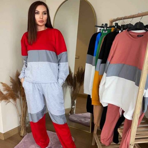 80465 TOPTAN ÇİZGİLİ EŞOFMAN TAKIM 80465 TOPTAN ÇİZGİLİ EŞOFMAN TAKIM toptan bayan giyim