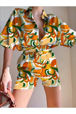 93465 patterned Shorts suit