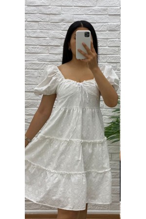 99077 أبيض فستان